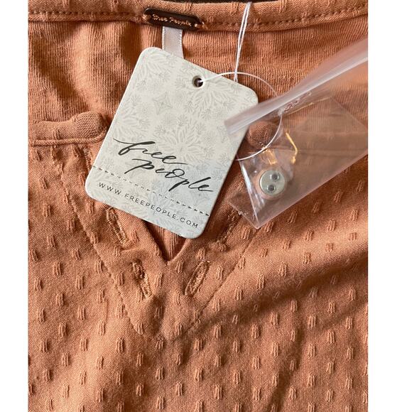 FREE PEOPLE, SIZE S, OFF THE SHOULDER, TOP, CUTOUTS, ORANGE - Picture 4 of 4